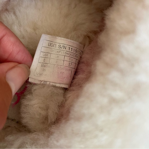 UGG slippers - Picture 6 of 9